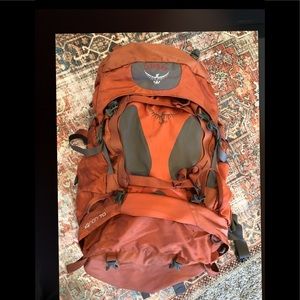 Osprey Xenon 70L Backpack SM hip belt